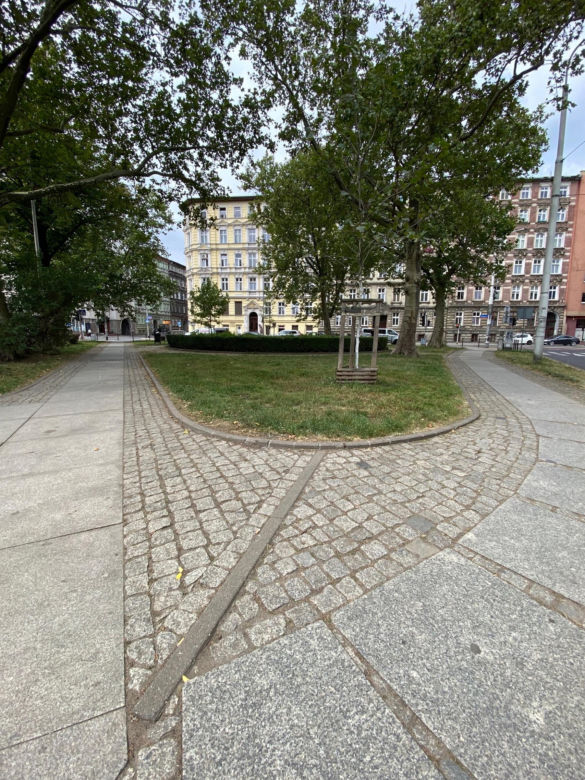Wrocław. 15 lat "libacji na skwerku"