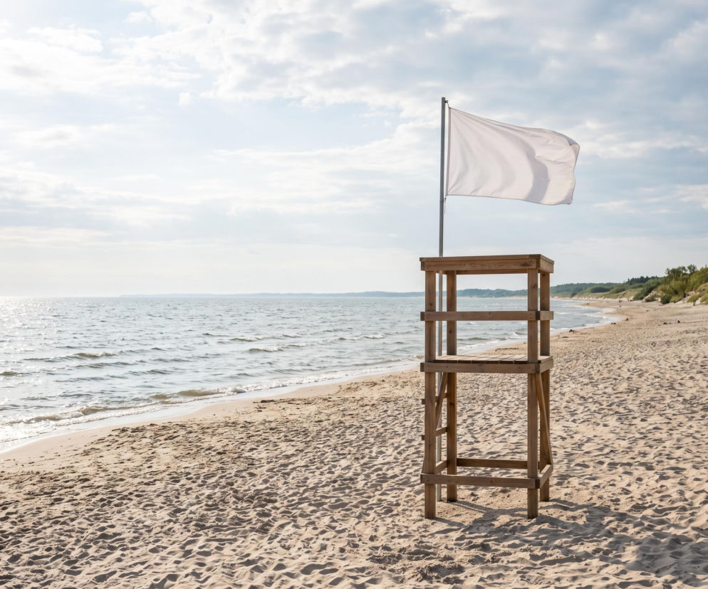 Sinice Rewa. Czy w Rewie można się kąpać 16.07? Flaga, warunki pogodowe