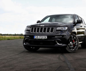 Jeep Grand Cherokee SRT 6.4 V8 HEMI
