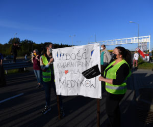 Protest medyków na granicy polsko-niemieckiej w Lubieszynie