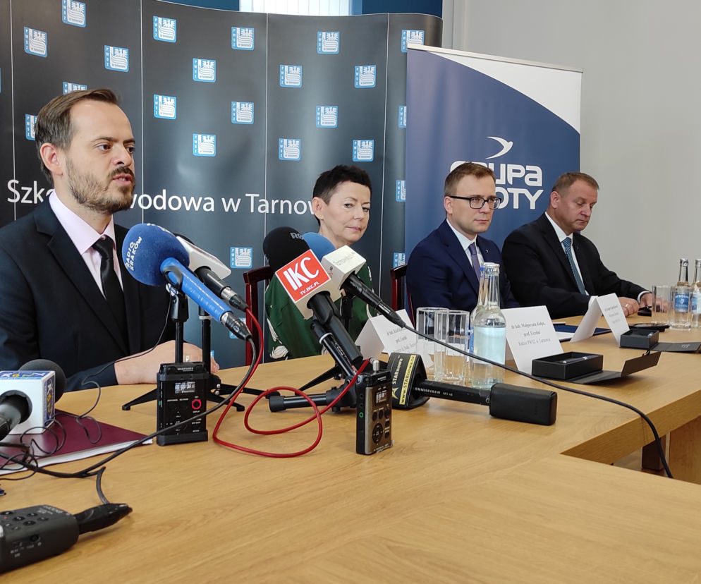 Podpisanie nowej umowy o współpracy PWSZ w Tarnowie z Grupą Azoty