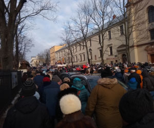 Orszak Trzech Króli w PAPAMOBILE! Tłumy na ulicach Kielc [GALERIA]