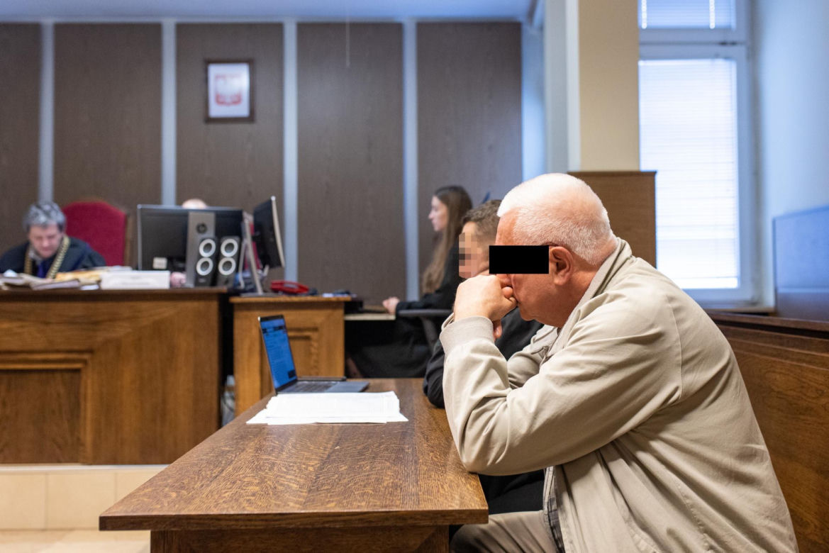 Spowodował wypadek, w którym zginęły żona i córka pana Andrzeja. Już jest na wolności.