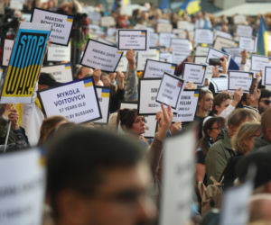 35 lat niepodległej Ukrainy. Obchody na Placu Zamkowym w Warszawie