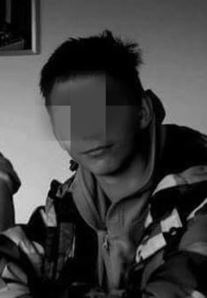 Nastolatek wpadł do zamarzniętego jeziorka