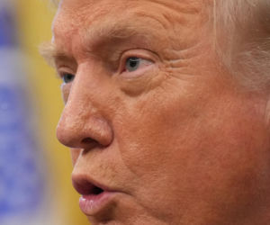 Trump przysnął na oficjalnym spotkaniu! Jest stary i coraz bardziej to widać