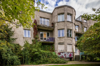 Kamienica przy ul. Żwirki i Wigury 41 w Warszawie