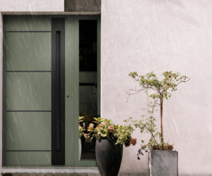 Drzwi jako wizytówka domu. Jak dopasować je do współczesnej architektury?