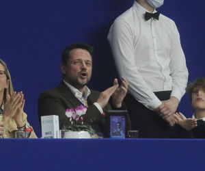 Rafał Trzaskowski  z rodziną na zawodach jeździeckich na Torwarze