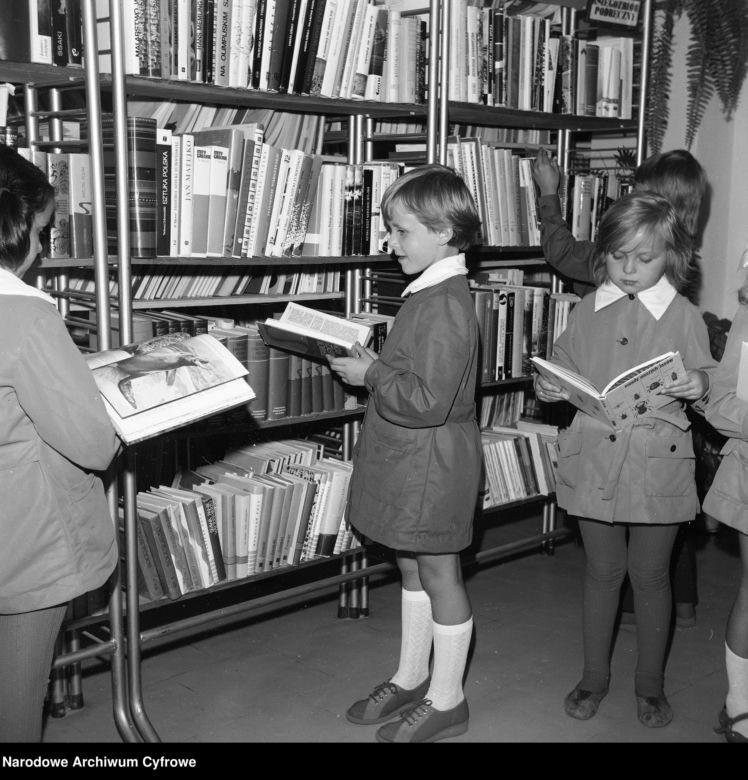 QUIZ PRL. Uczniowie w PRL. Czy pamiętasz lata szkolne? Komplet punktów zdobędą tylko Ci, którzy dorastali w Polsce Ludowej