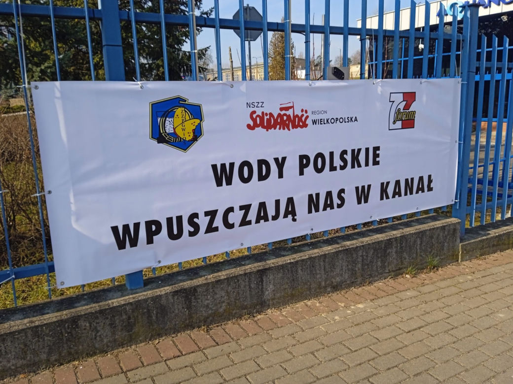 Protest pracowników wodno-kanalizacyjnych w Aquanet
