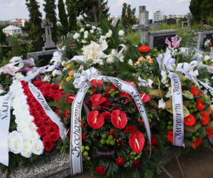 Tragicznie zmarłego kierowcę pożegnał sznur ciężarówek. Pogrzeb Roberta S.