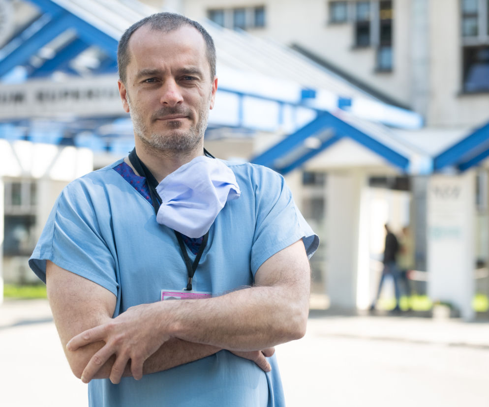 Chirurg dziecięcy Adam Mol ze szpitala w Prokocimiu