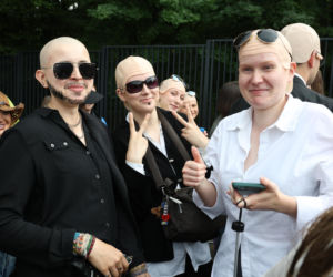 Fani przed koncertem Pitbulla
