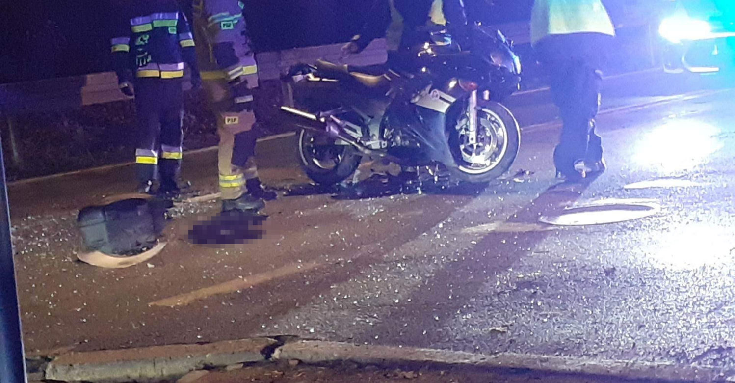 Wsiadła na motocykl z pijanym kierowcą. Skończyła w szpitalu po zderzeniu z osobówką