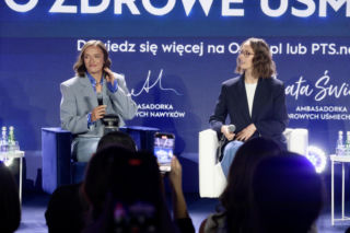 Iga i Agata Świątek na konferencji otwierającej kampanię Oral-B