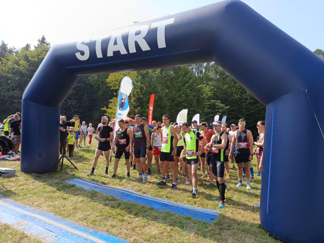 Bieg i marsz nordic walking o Puchar Miejskiej Góry