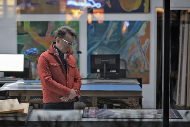 Paweł Wilczak szuka złota w w lombardzie