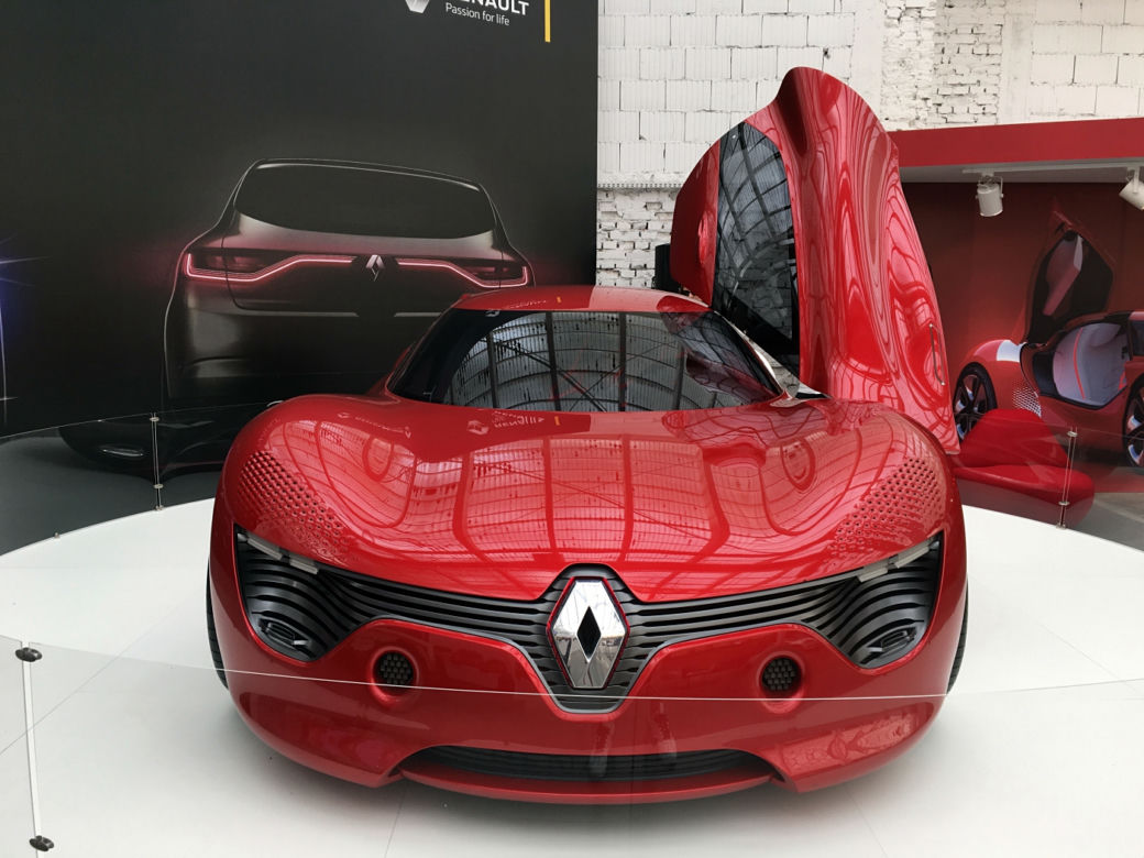 Renault DeZir