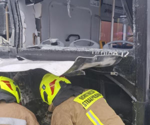 Zderzenie autobusu z ciężarówką na zakopiance. DK7 całkowicie zablokowana