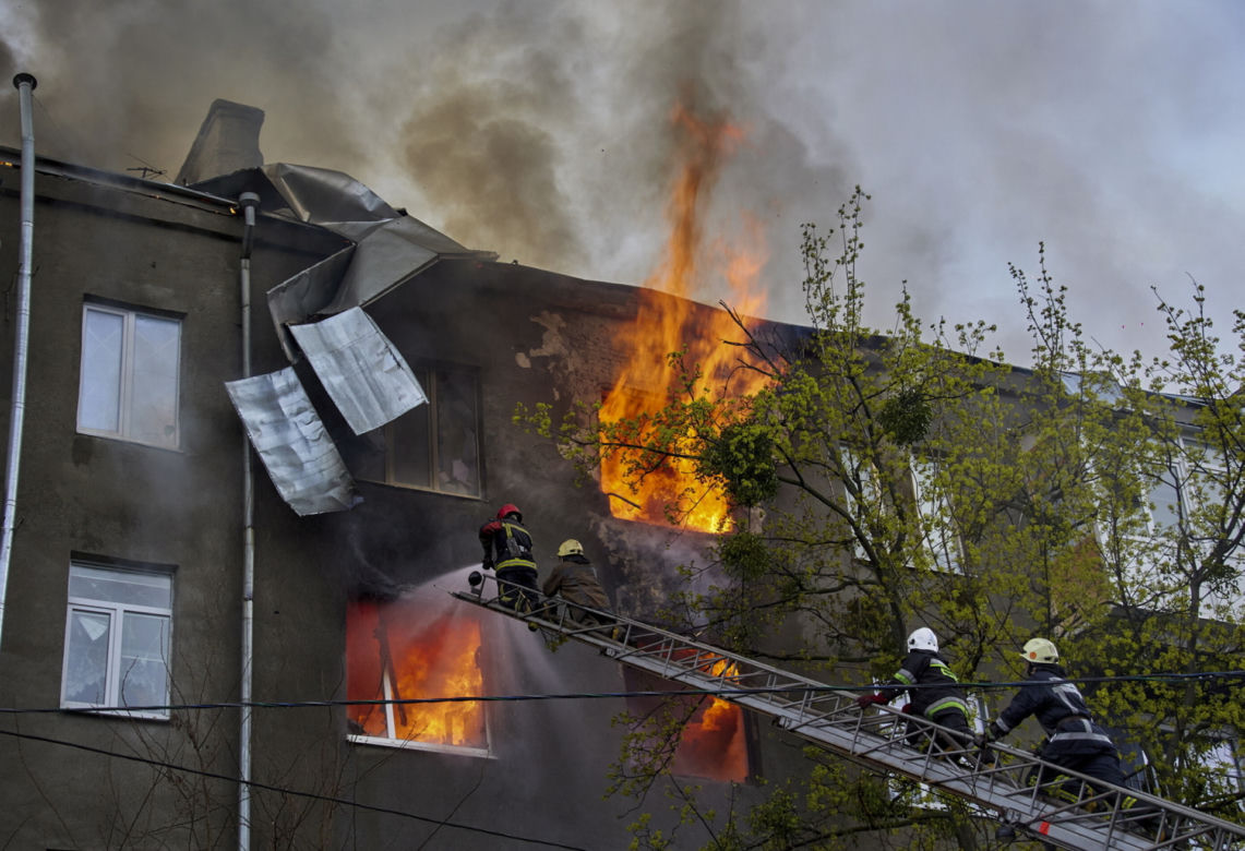 Ukraina. Ostrzał rakietowy miasta Charków