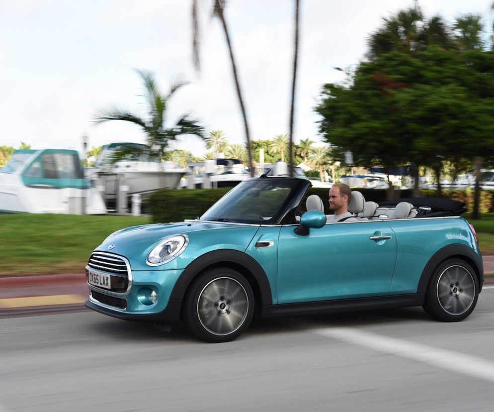 MINI Cabrio
