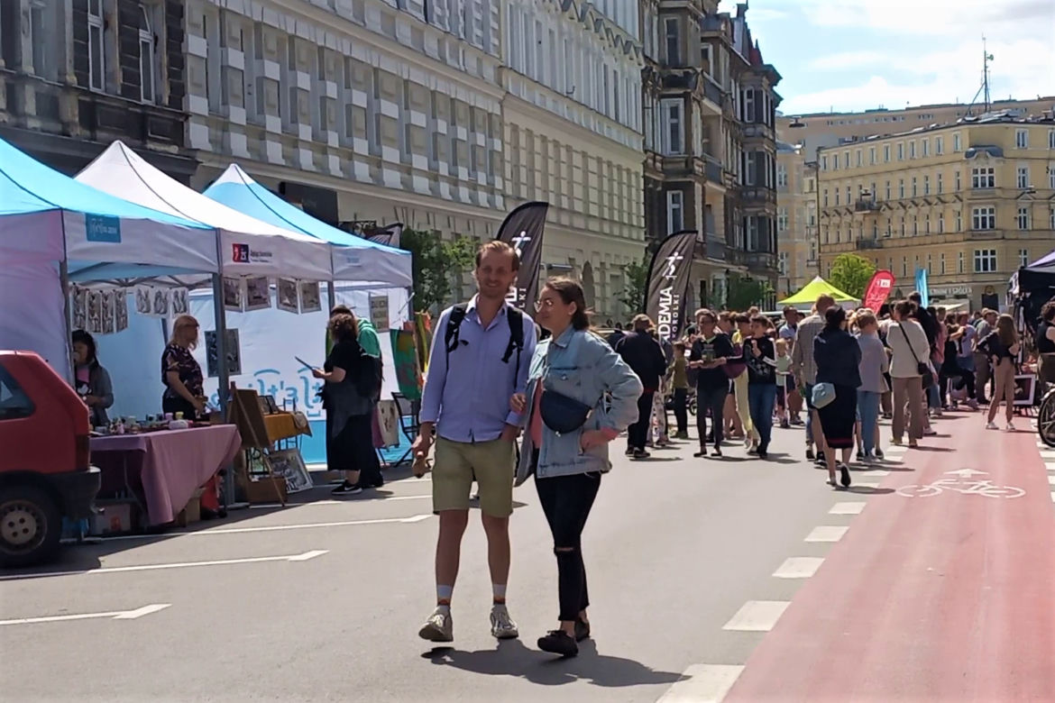 "Rajski dzień" na ulicy Rayskiego
