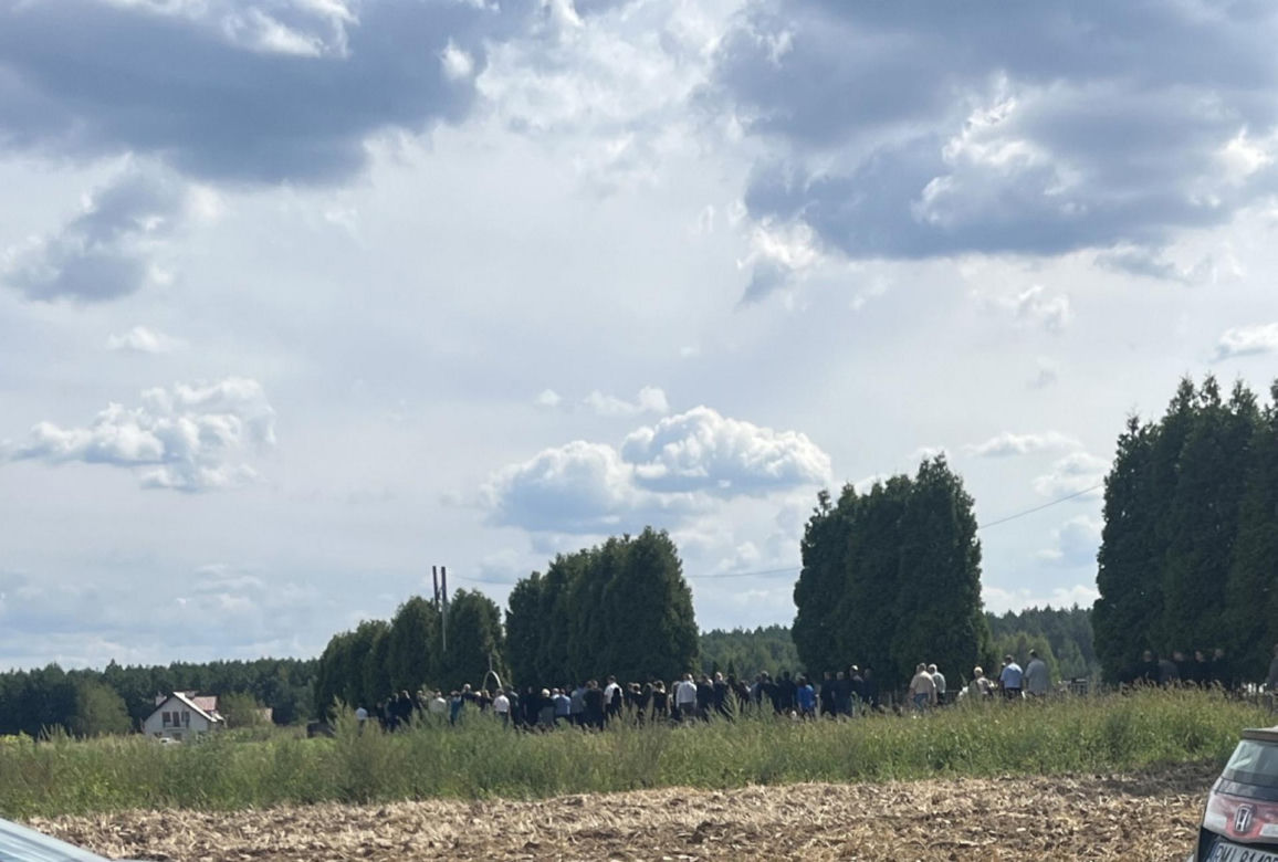  Pogrzeb rodzeństwa w Tuszowie Narodowym. Dominika i Grzegorz zginęli w wypadku. Trafili na pijanego kierowcę lawety