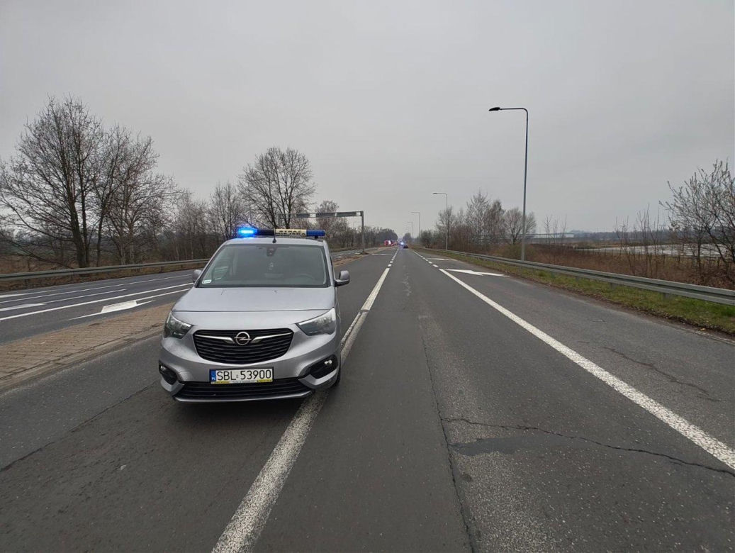 Czołowe zderzenie pojazdów na DK44