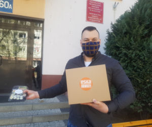 Eska dowozi w Olsztynie! Wizyta u Jakuba. Jego praca to pomoc drugiemu człowiekowi 7 dni w tygodniu