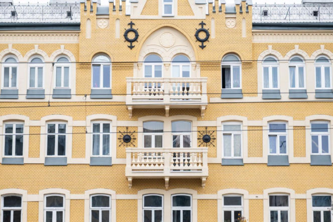 Zabytkowa kamienica przy ul. Targowej 62