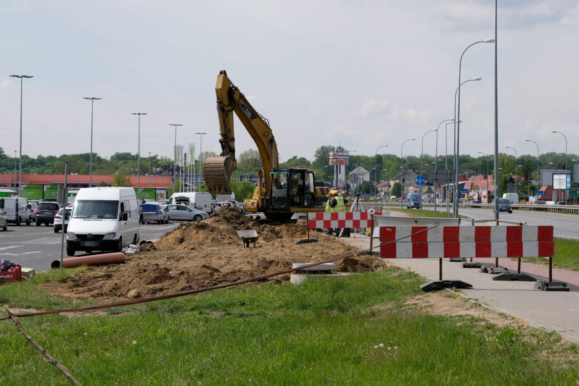 Remont skrzyżowania na DK61