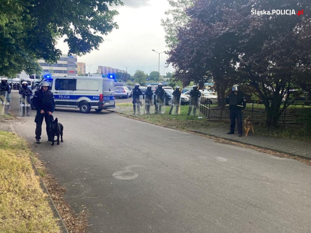 Ruch Chorzów świętuje. Kibice trafili do aresztu