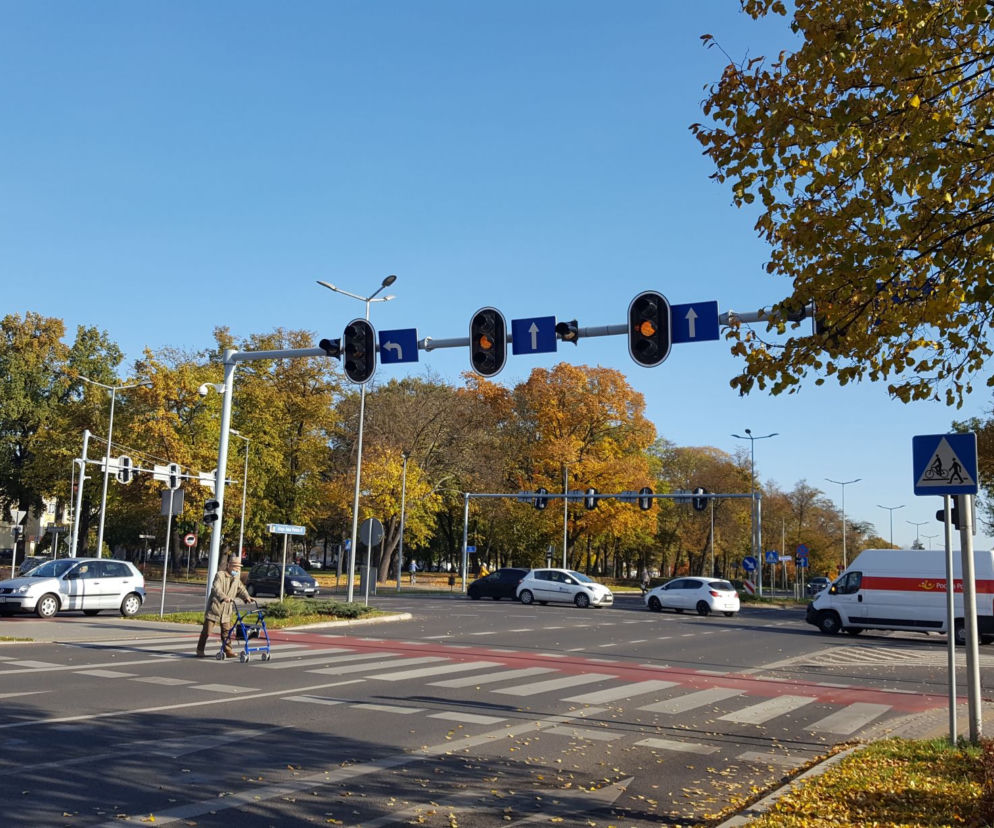 Uwaga kierowcy! Awaria świateł na DK 12 w Lesznie 