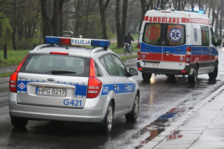 Dolny Śląsk: Potrącił kobietę na przejściu dla pieszych i uciekł. Sprawca wciąż na wolności!