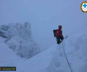 Tatry. Zdjęcia z akcji ratowniczej TOPR. Warunki są naprawdę ciężkie