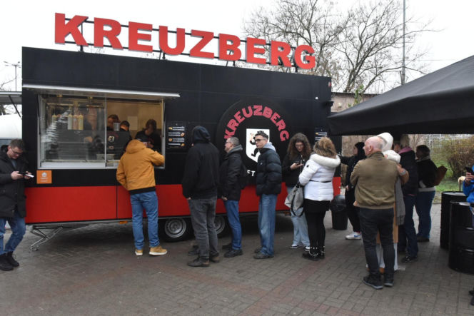 Filip Chajzer otworzył biznes w Toruniu