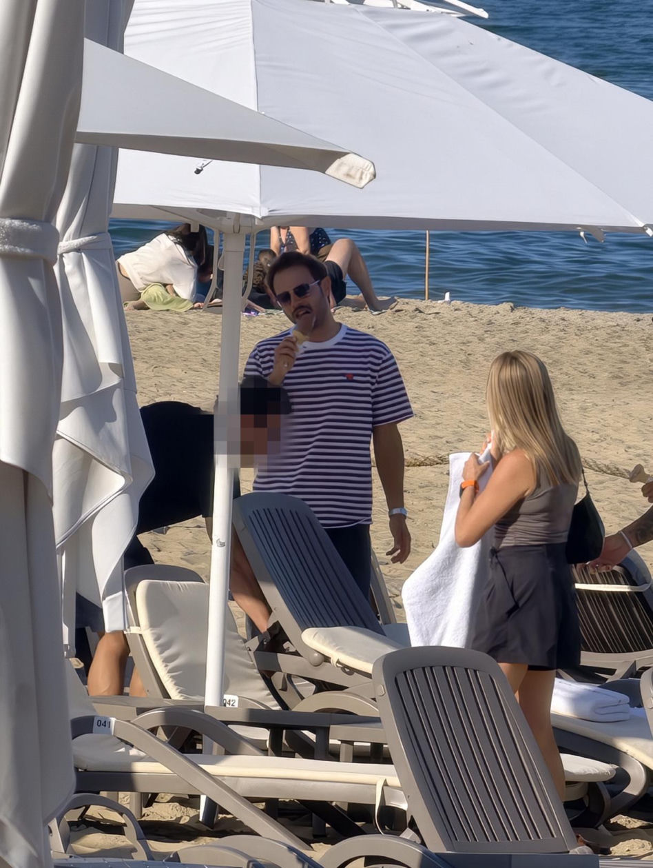 Mateusz Banasiuk na plaży w Sopocie. Tak wyglądał, gdy zrzucił koszulkę!