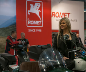 Hostessy na Warsaw Motorcycle Show