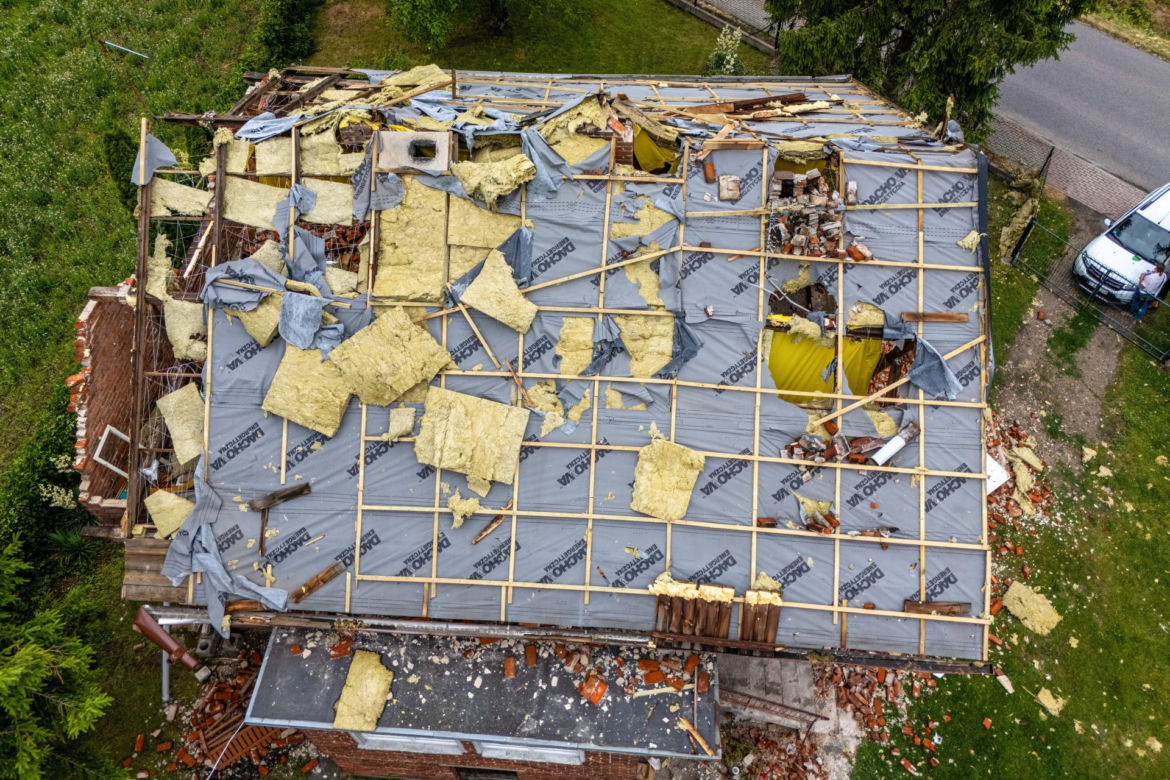 Niż genueński Gabriel nad Polską. Ostrzeżenia przed potężnymi ulewami