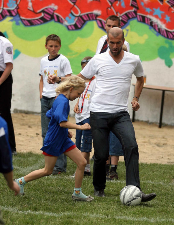 Zinedine Zidane na Pradze-Północ
