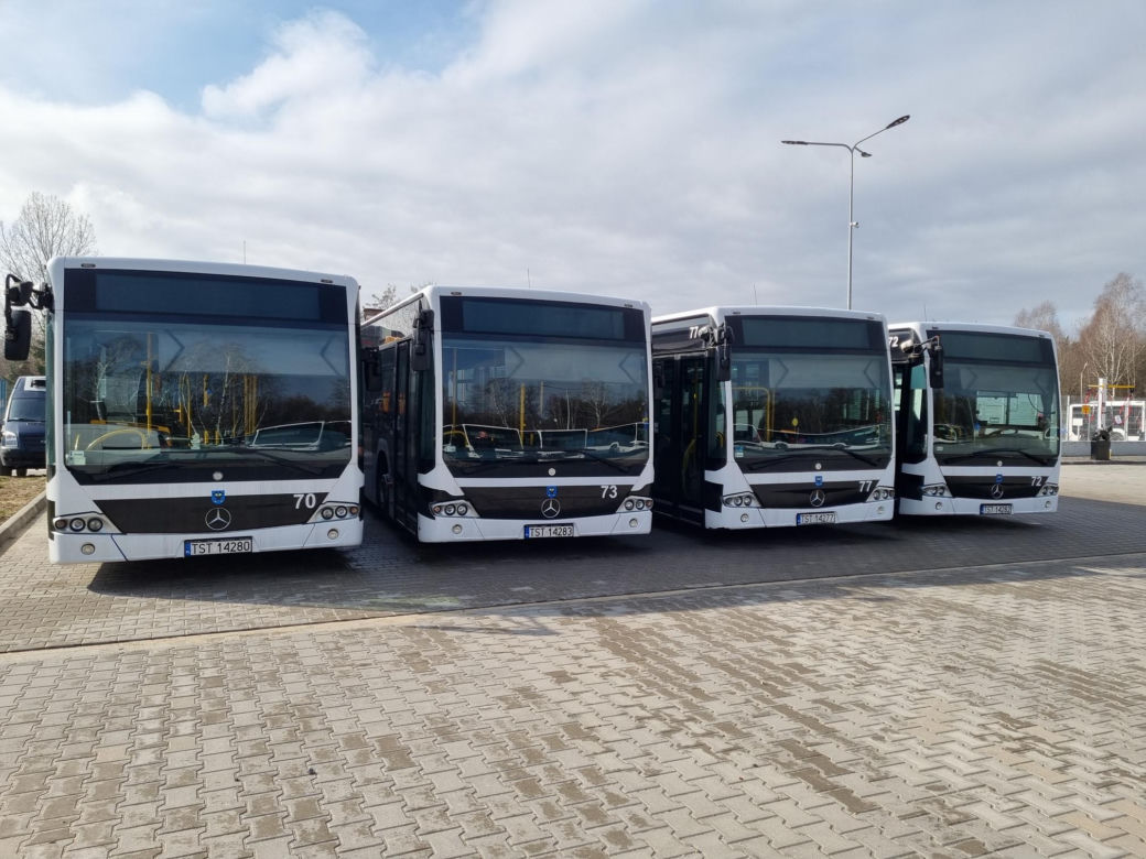 ZEC Starachowice sprzedaje 10 Mercedesów. Drugi przetarg niższa cena