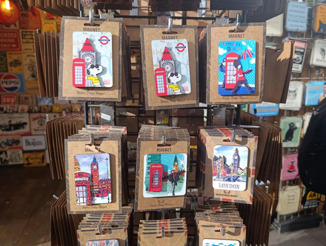 Jest rozmach! - tak polscy turyści oceniają świąteczny jarmark w Londynie. Kramy stoją też przy słynnym London Eye – z widokiem na Big Bena. Zobaczcie nasze zdjęcia!