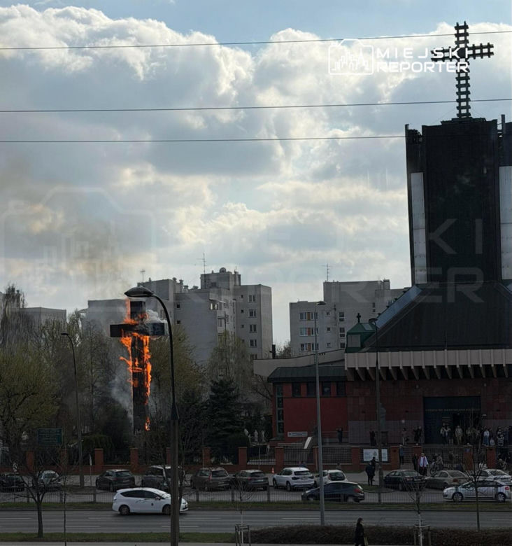 Pożar krzyża Mokotów