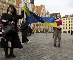 Wojna na Ukrainie. Wrocław potępia Rosję i apeluje do świata o skuteczną presję 