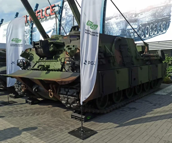 Kluczowe wsparcie dla polskich czołgów Abrams. WZM, Cegielski i BAE Systems łączą siły ws. M88A2 Hercules w Poznaniu