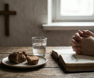 Poszczą w Środę Popielcową i robią to źle. Oto zasady postu ścisłego