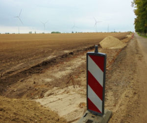 Trwa przebudowa drogi w Okolicy Ostrowąsów