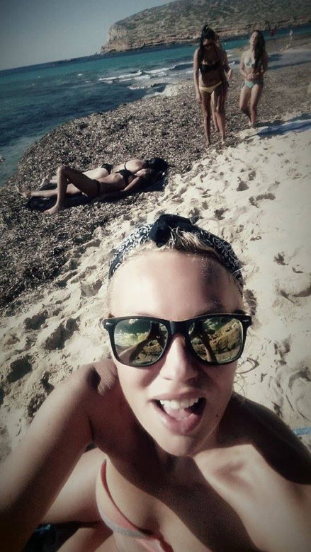 Monika Jarosińska na Ibizie