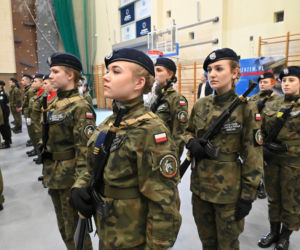 Musztra w szkole. Tak prezentowały się klasy mundurowe z Pomorza Zachodniego